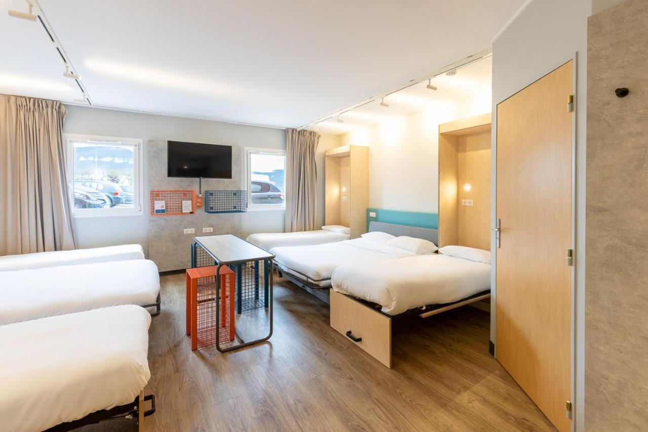 Ibis Budget Millau Viaduc מראה חיצוני תמונה